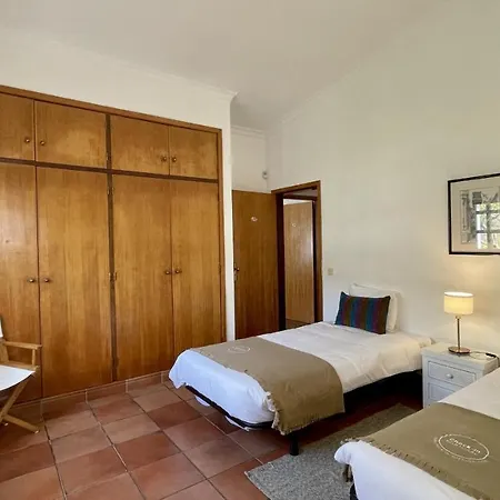 Espraguina By Check-in Portugal * Loule