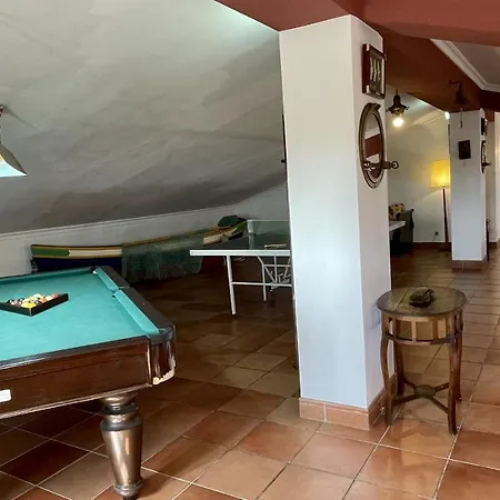 Βίλα Espraguina - Private Pool - 16 Guests - Λουλέ